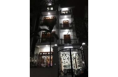 BÁN BIỆT THỰ ĐẲNG CẤP MỸ ĐÌNH, LÔ GÓC, SÁT VƯỜN HOA, ĐI BỘ XEM BÓNG ĐÁ